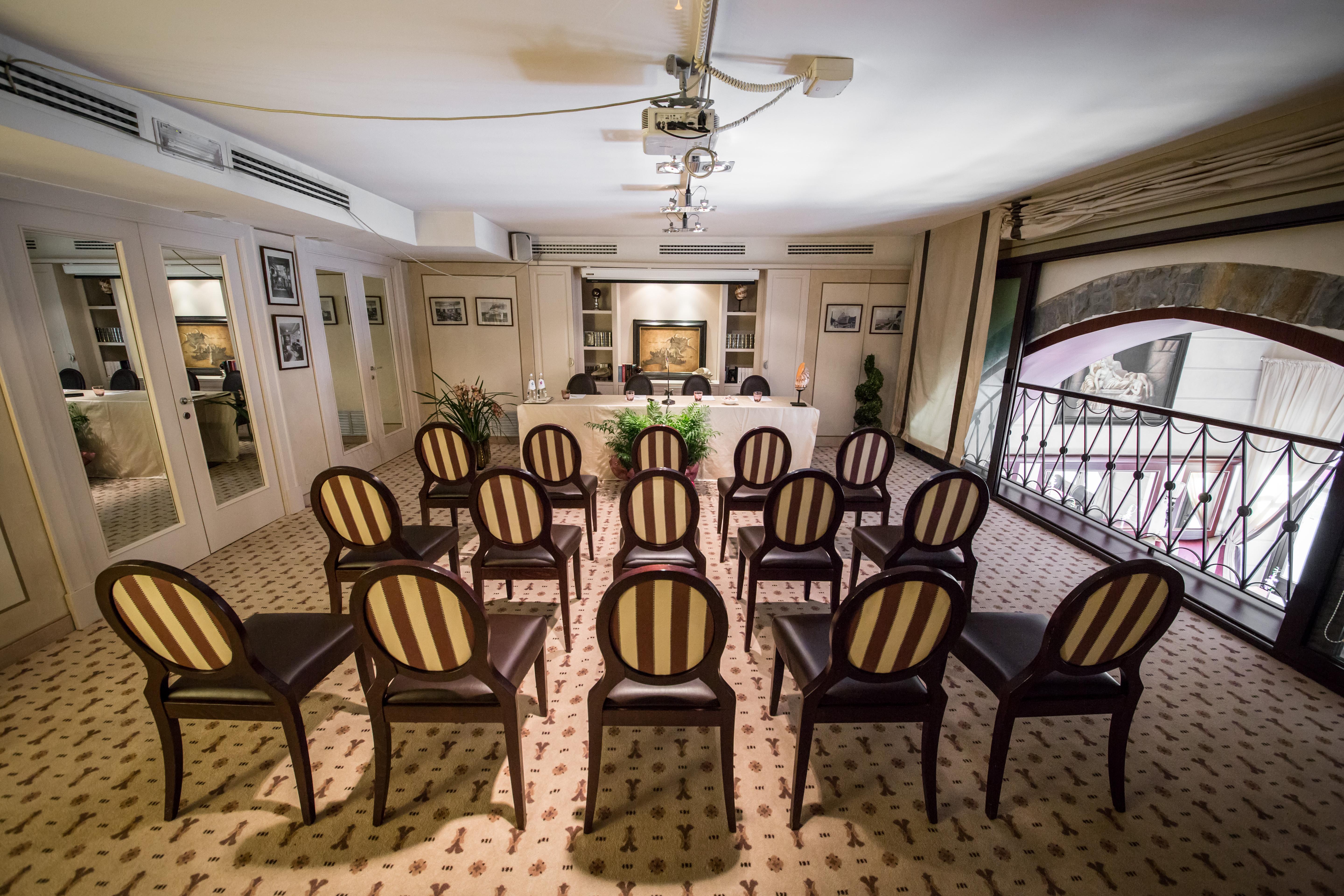 Victoria Hotel Letterario Trieste Esterno foto