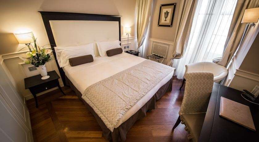 Victoria Hotel Letterario Trieste Camera foto