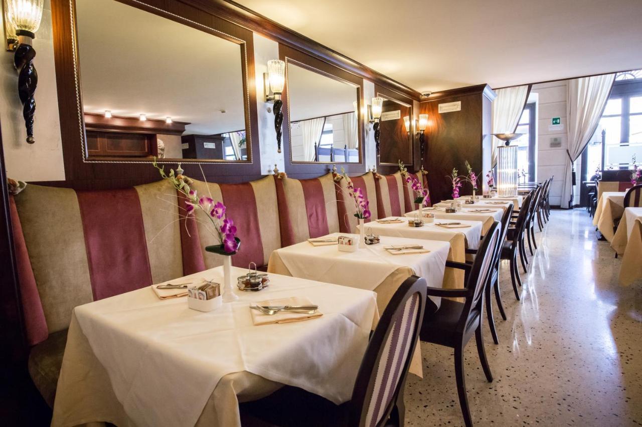 Victoria Hotel Letterario Trieste Esterno foto